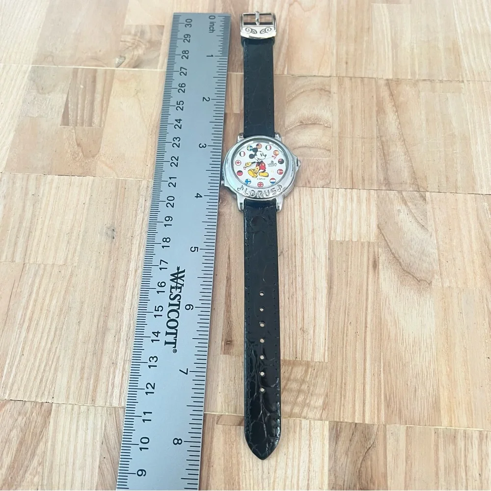 Vintage Lorus Disney Mickey Mouse Small World musical watch NEW BATTERY